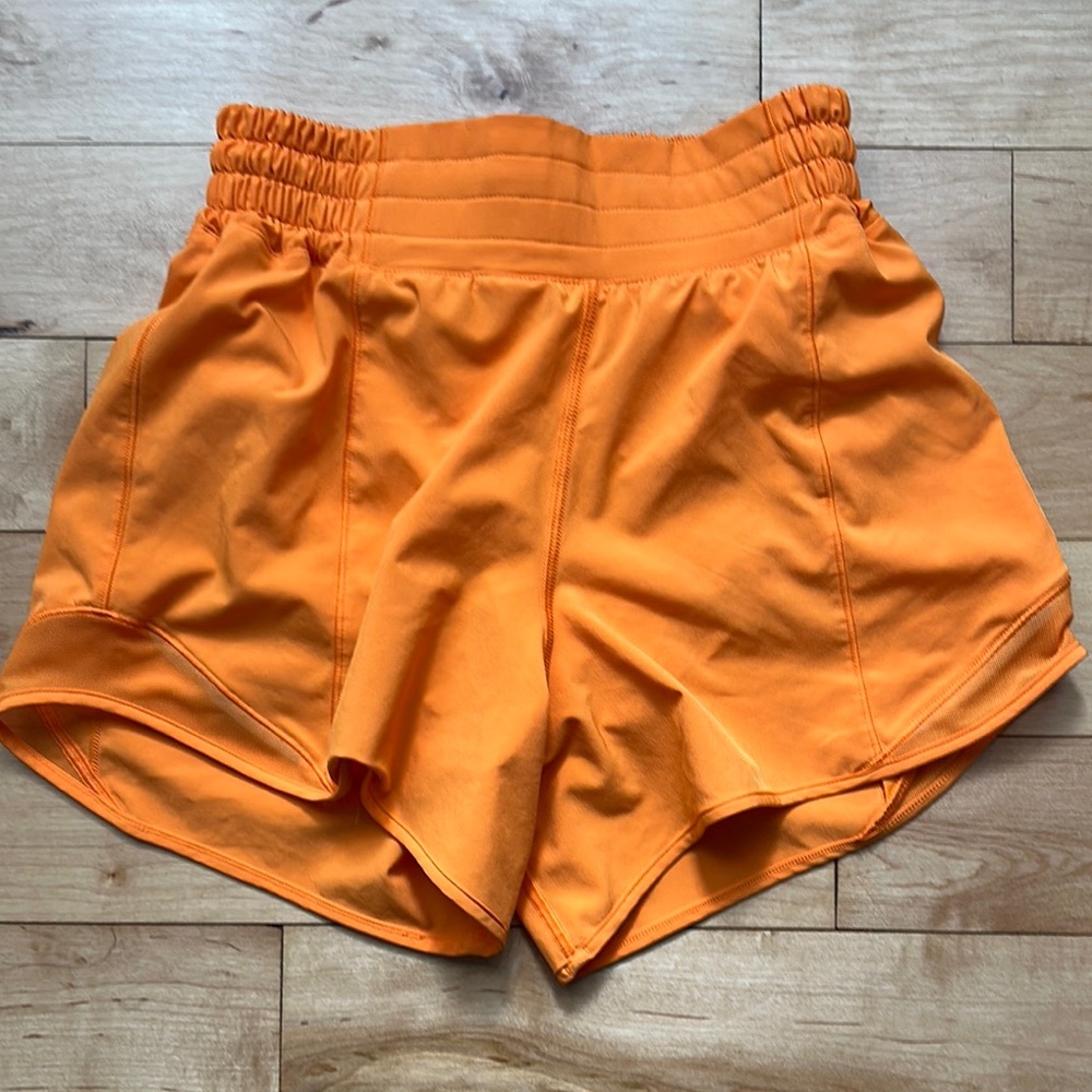 Lululemon Orange Hotty Hot HR shorts, 4”, size 2